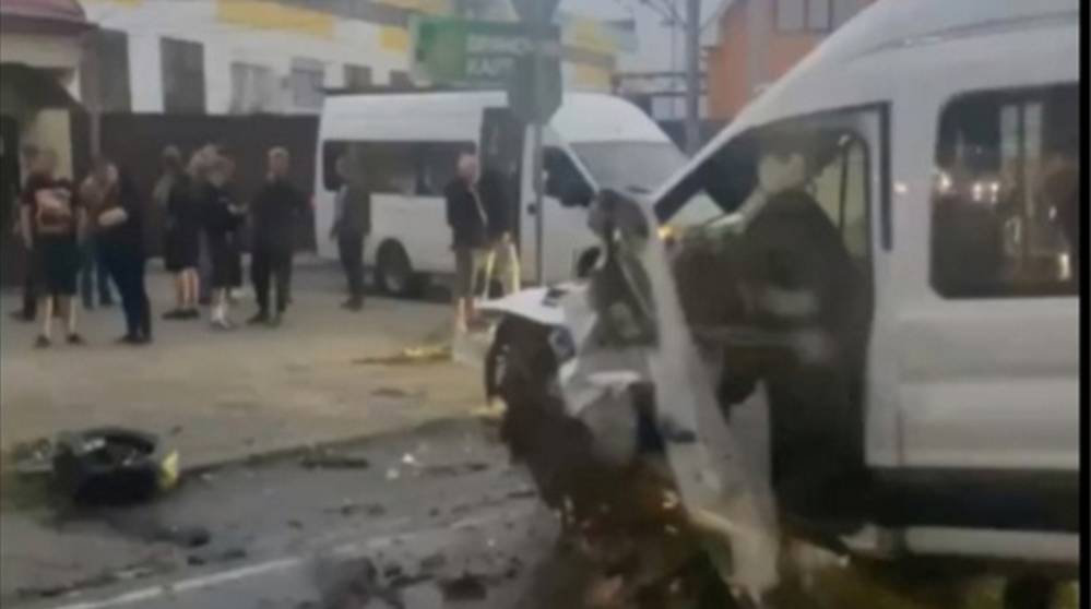 В ДТП погиб водитель и ранены ехавшие в маршрутке работники «Брянского картона»