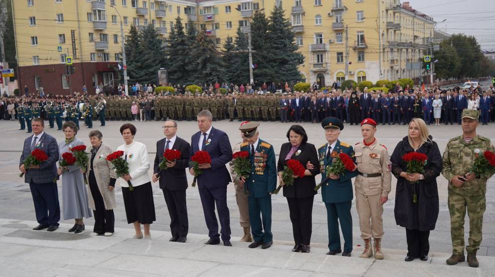 Александр Богомаз поздравил земляков с 80-летием освобождения Брянского края