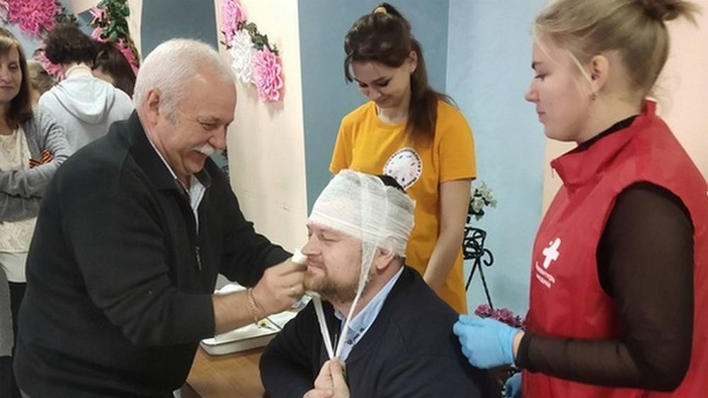 Брянские преподаватели попробовали себя в роли сотрудников скорой помощи