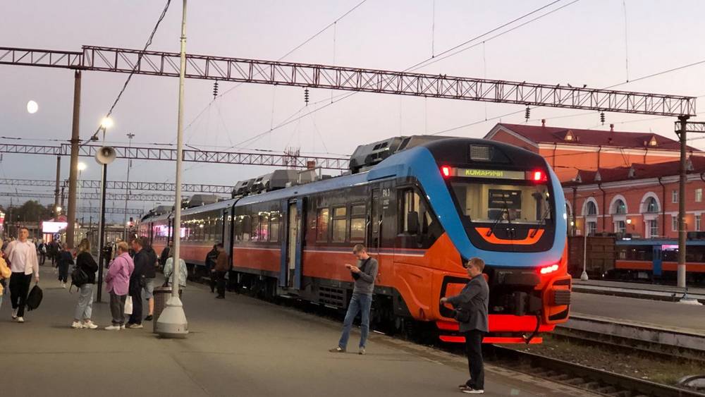 Расписание пригородных поездов изменят на трех направлениях в Брянской области