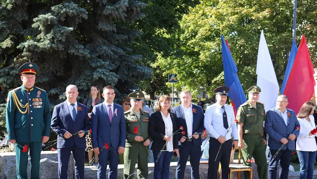 В Фокинском районе Брянска состоялся торжественный митинг