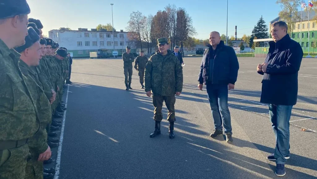 В Брянской области родственники бойцов спецоперации получат бесплатные социальные услуги