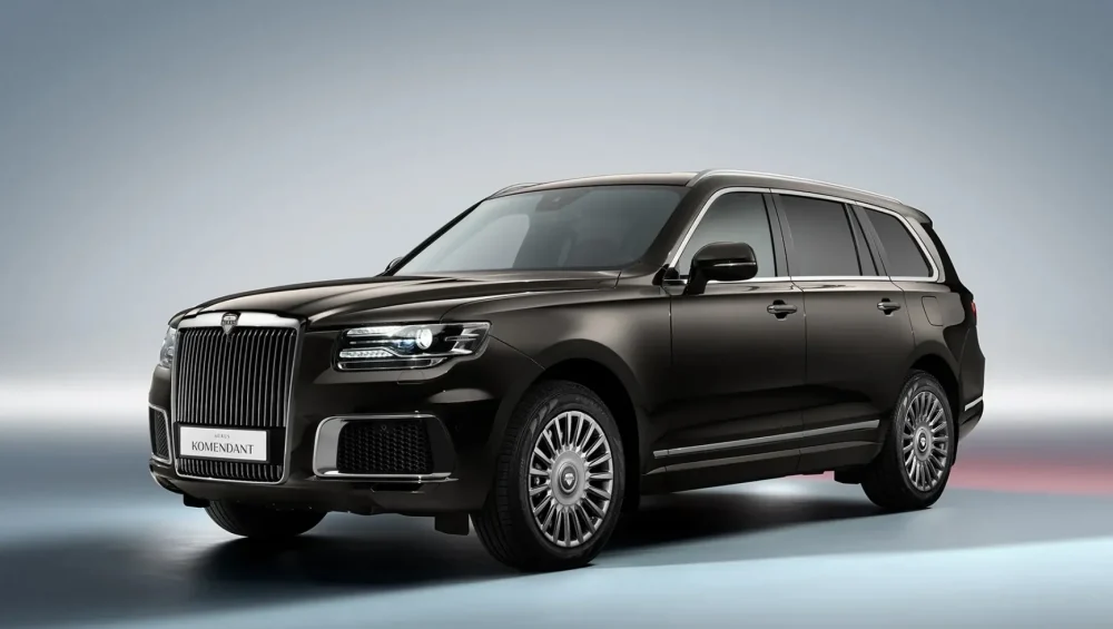 Брянские чиновники смогут ездить на Lada за 700 тысяч и на Aurus Komendant за 40 млн