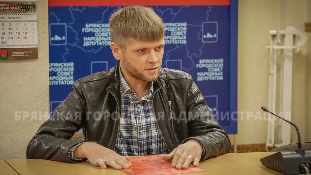Мэр Брянска займется крепостью за «Электроникой», которую облюбовали пьяницы
