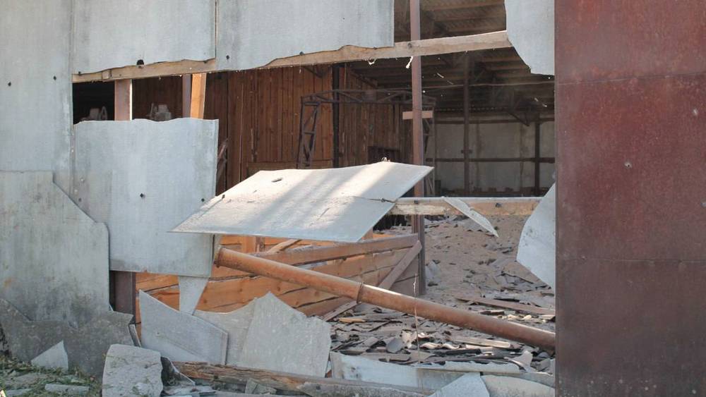 Появились новые фото последствий обстрела ВСУ брянского поселка Суземка