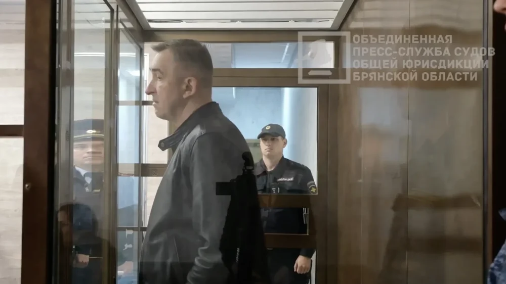 Брянский облсуд опубликовал видео с осужденным главарем банды «Саранские» Кириенко