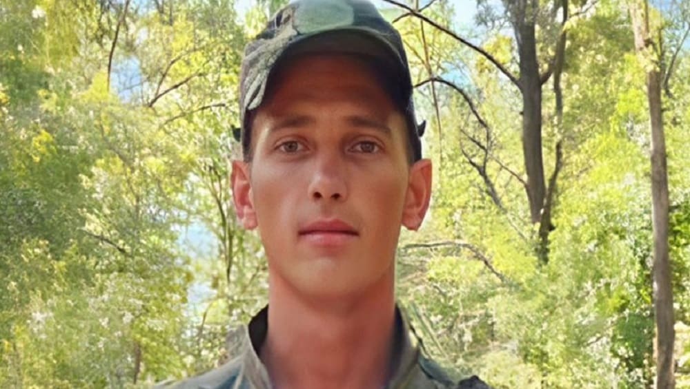 В зоне СВО погиб 31-летний доброволец из брянского посёлка Локоть Дмитрий Маринин