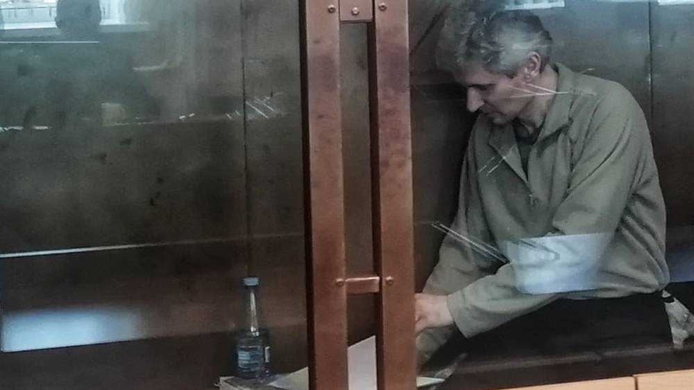 Суд отказался смягчить приговор херсонцу, осужденному в Брянске за контрабанду оружия