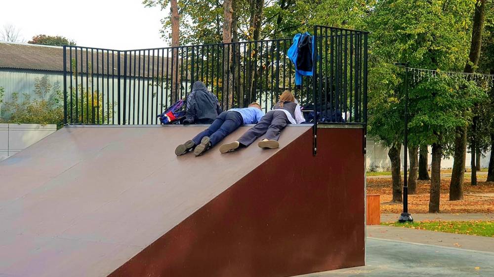 В Брянске парк «Юность» стал для школьников зоной чрезмерной свободы