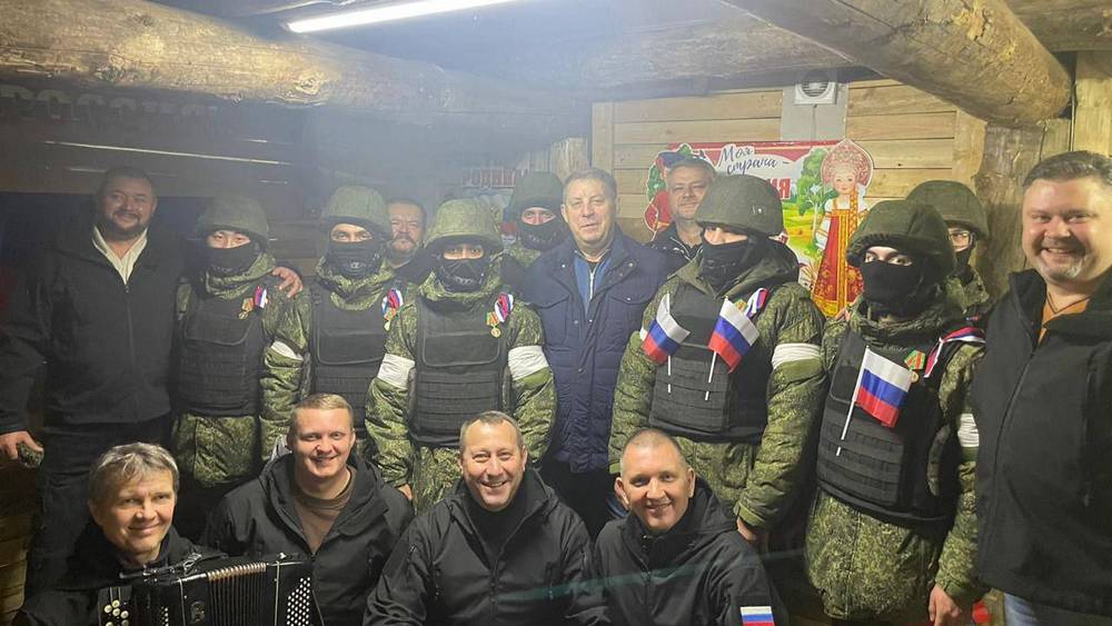 Губернатор Брянской области Богомаз поздравил военных на границе