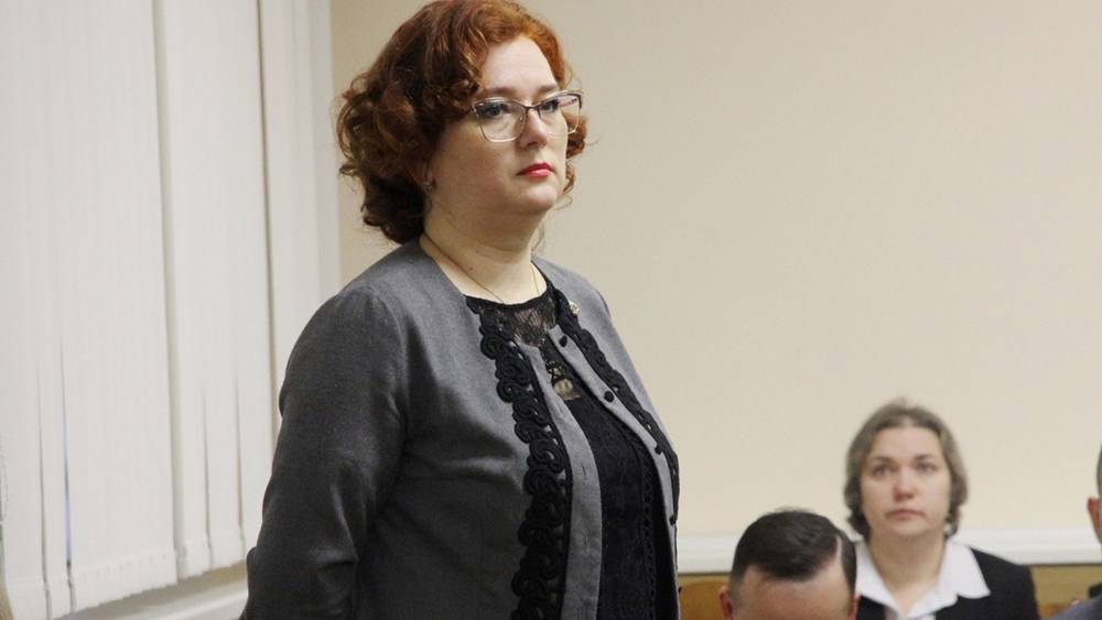 В Брянске депутаты утвердили кандидатуры директоров гимназии №2 и школы №56