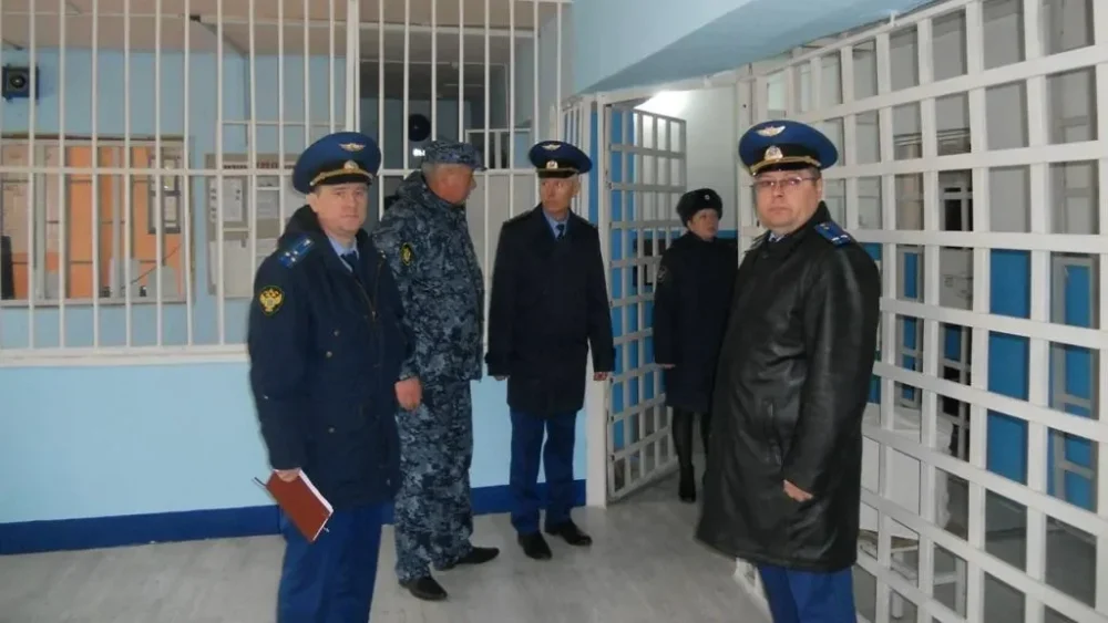 Первый зампрокурора Брянской области забраковал колонию строгого режима № 4