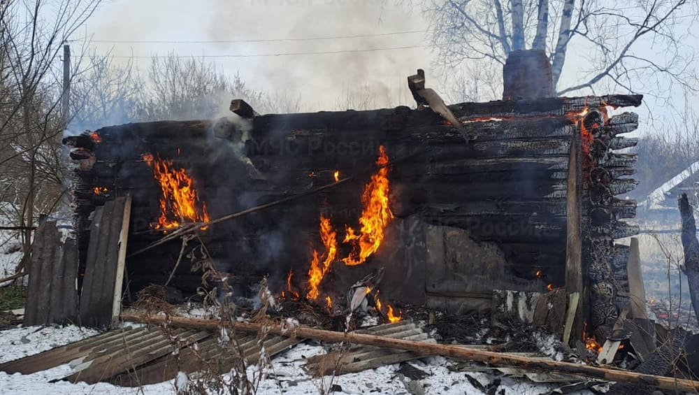 Брянское управление МЧС сообщило о гибели в ноябре 11 «пострадавших» при пожарах
