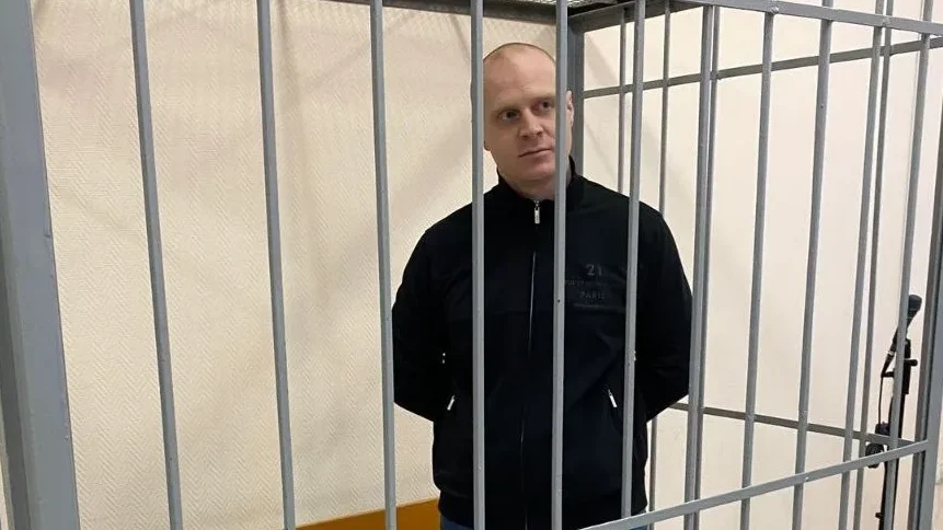 В Брянске арестованного полковника полиции Юрия Соколова оставили под стражей