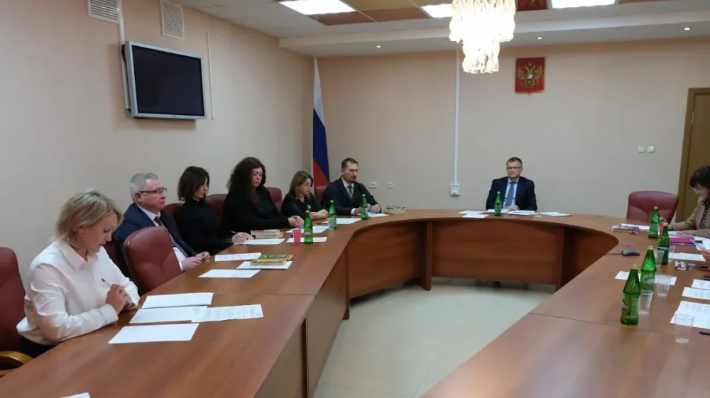 В Брянске три претендента на должности судей сдали квалификационный экзамен