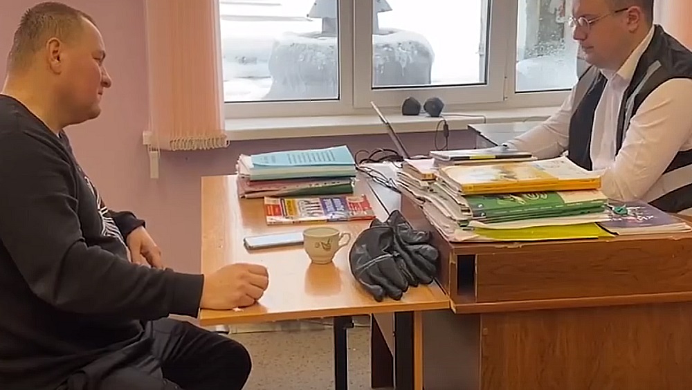 СК опубликовал видео допросов задержанных по делу о стрельбе в брянской гимназии