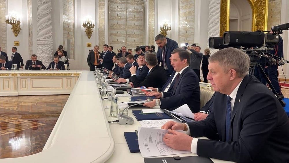 Брянский губернатор Богомаз принял участие в заседании Госсовета с президентом Путиным