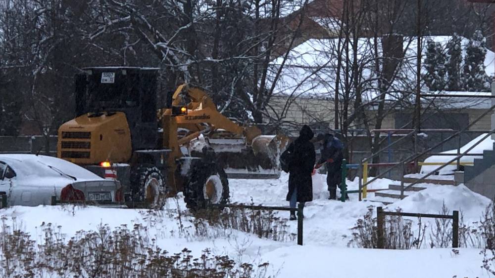 Брянский губернатор Богомаз потребовал очищать дороги от снега ночью