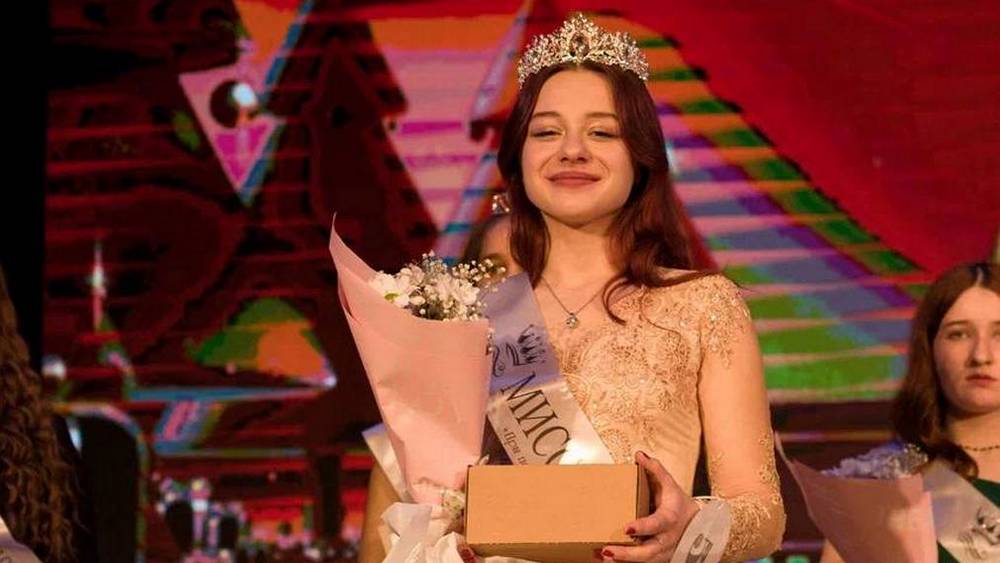 В брянском Новозыбкове провели конкурс «Мисс Первых − 2023»