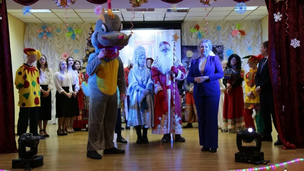 В Брянской ВК состоялось новогоднее представление