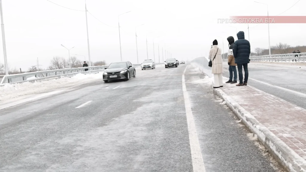 В Брянске стали возникать пробки при съезде с нового Славянского моста