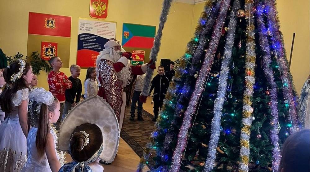 Ряд мероприятий посетили партийцы в преддверии новогодних праздников