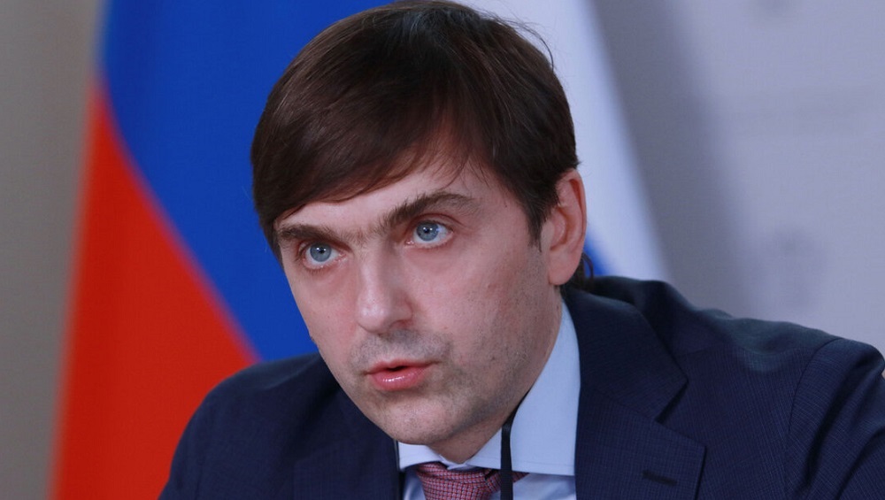 Министр просвещения Кравцов связал трагедию в Брянске с влиянием недружественных стран