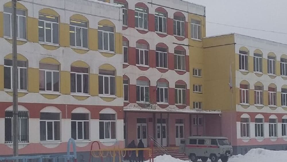 В Брянске против сотрудников гимназии № 5 возбудили уголовное дело о халатности