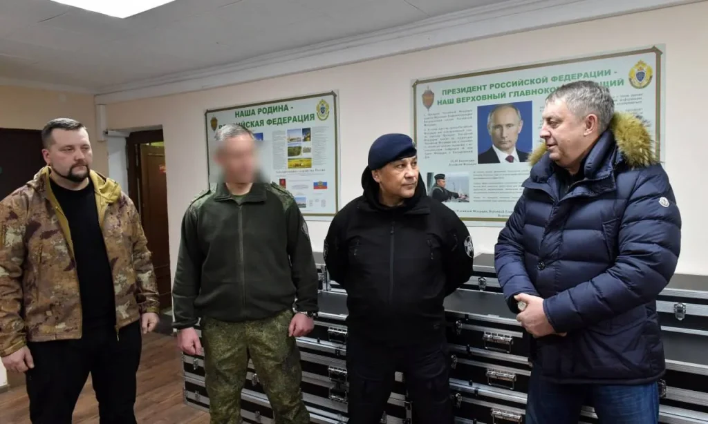 Брянский губернатор сообщил о вручении военным вооружения для выполнения задач СВО