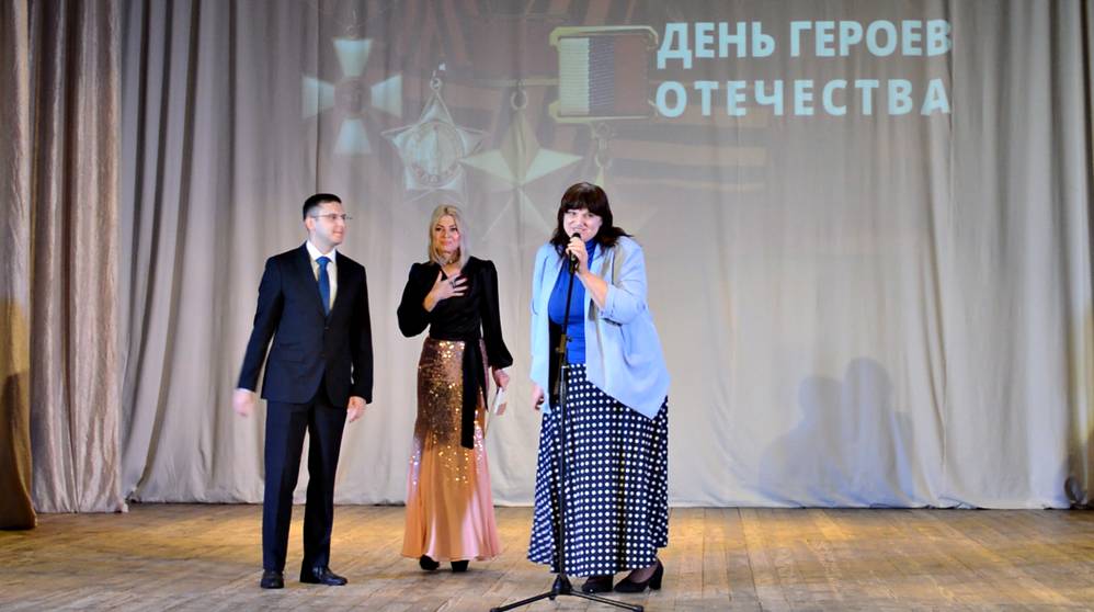 Брянскую певицу Сергии Шамбер отметили благодарностью Госдумы России