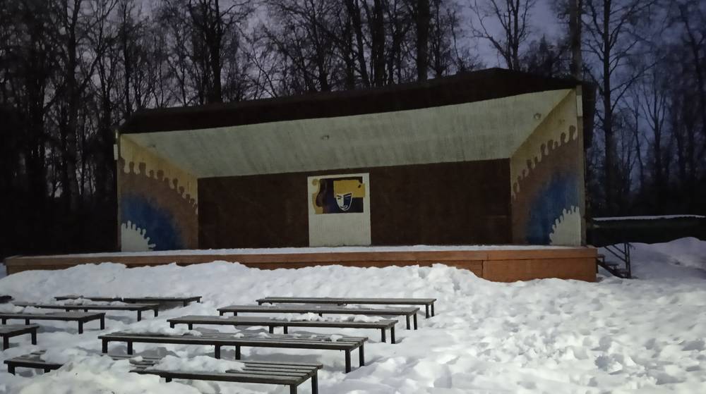 Парк «Соловьи» стал привлекать брянцев советскими песнями и лыжными развлечениями
