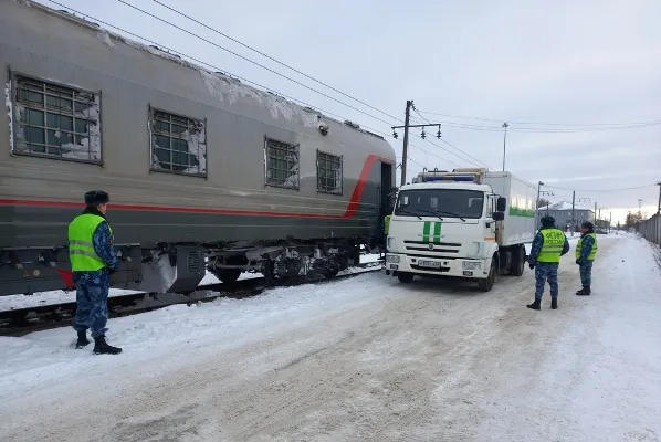Служба конвоирования УФСИН России по Брянской области отметила 25-летие со дня создания