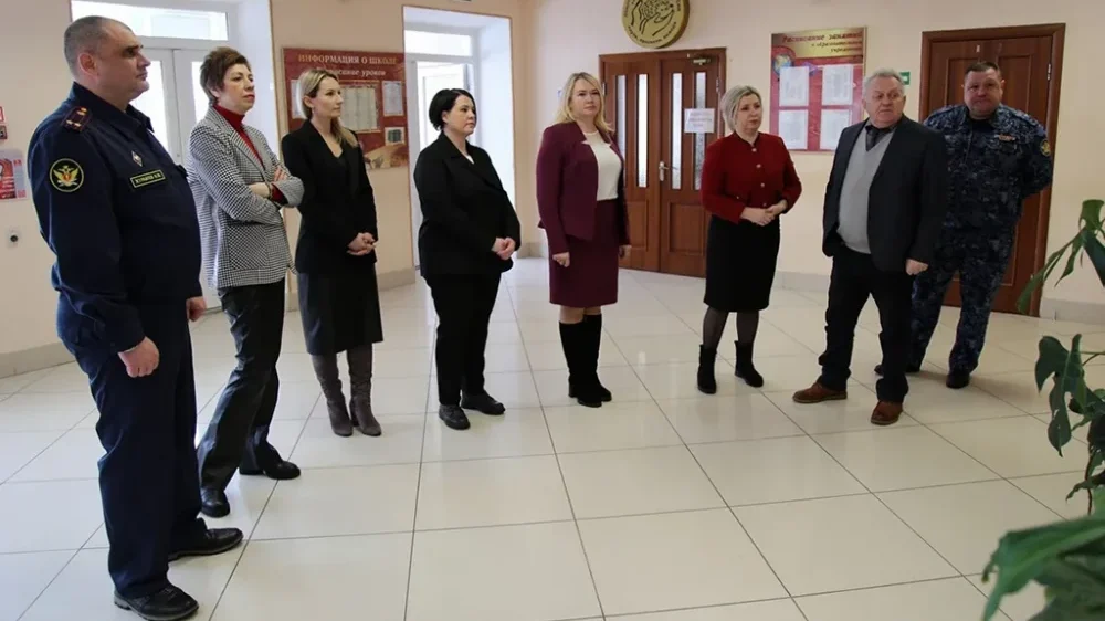 В Брянской воспитательной колонии провели семинар по вопросам профориентационной работы 