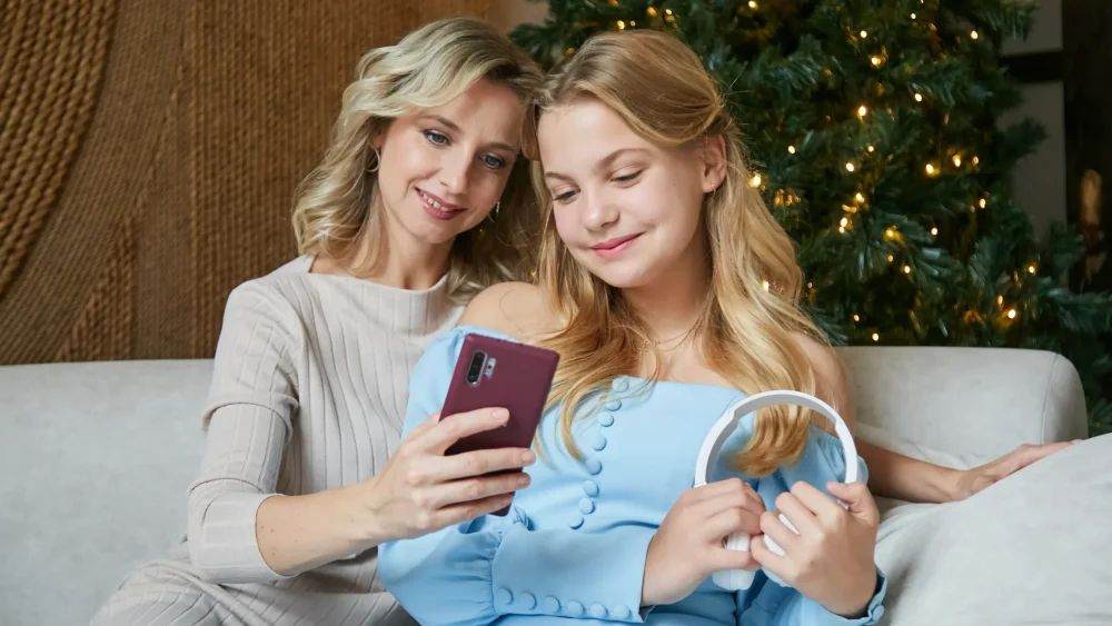 В новогоднюю ночь жители Брянска меньше звонили и больше общались в мессенджерах