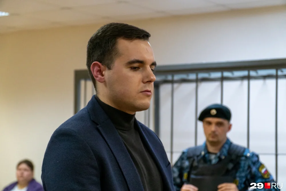Сотрудников ДПС осудили за задержание прокурора-отказника из Брянской области