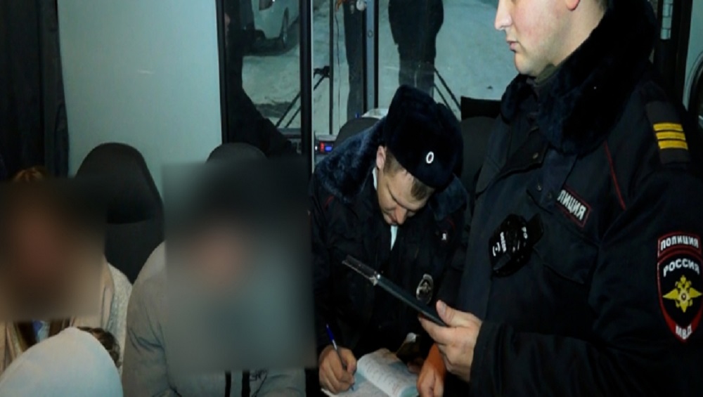 В Брянске полиция устроила облавы на пьяниц и наркоманов – задержаны 49 человек