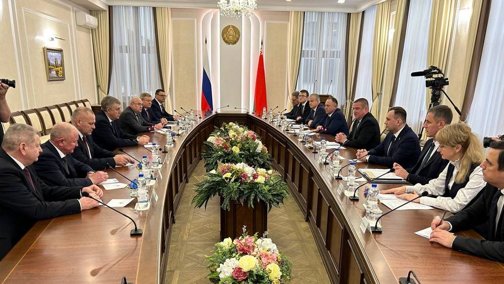 Брянский губернатор встретился с заместителем главы правительства Белоруссии