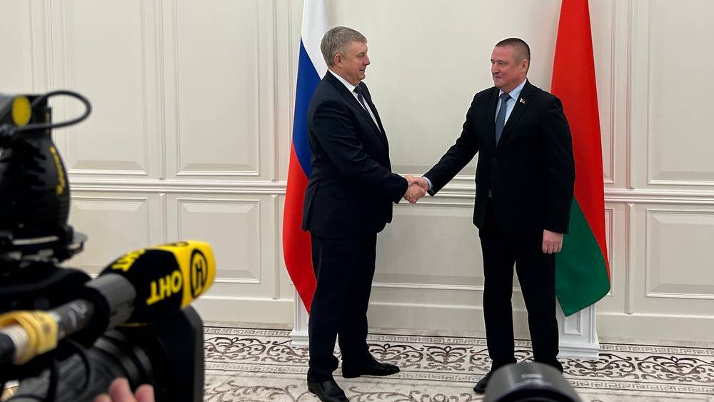 Брянский губернатор встретился с заместителем главы правительства Белоруссии