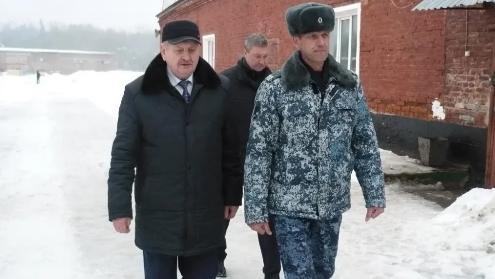 Замгубернатора Брянской области Николай Симоненко посетил исправительную колонию № 6
