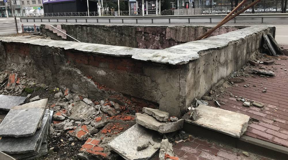 В Брянске подземный переход возле «Полтинника» оснастят подъемником