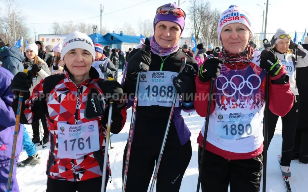 Сегодня в Брянске состоялась 42-я всероссийская массовая лыжная гонка «Лыжня России»