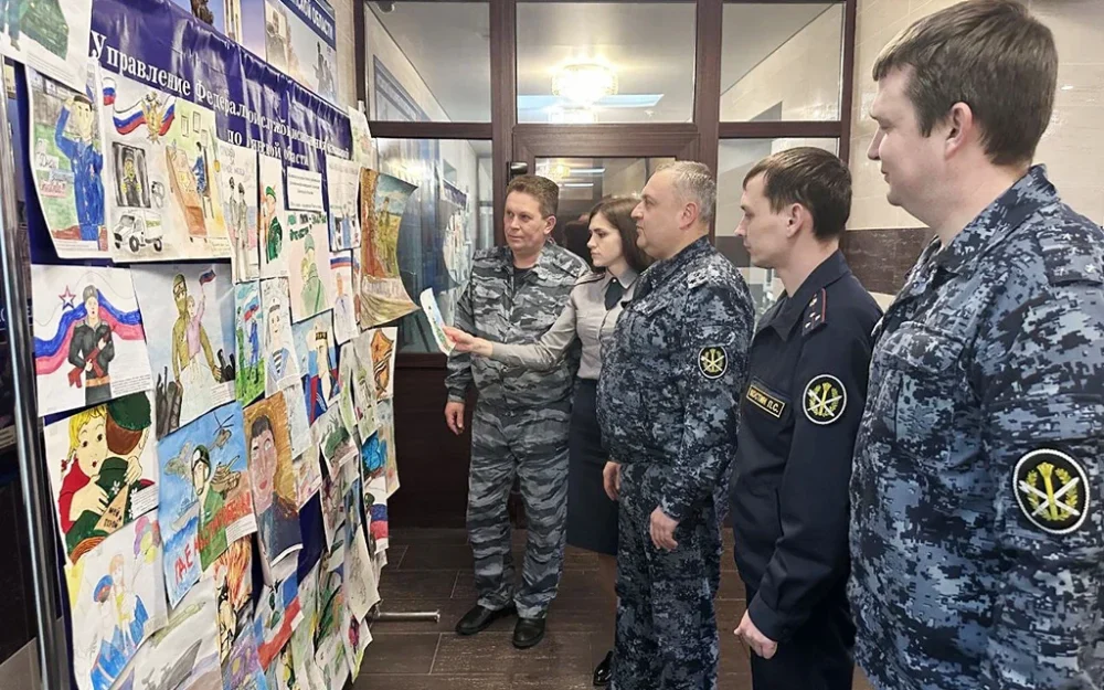 В УФСИН состоялся конкурс рисунков среди детей работников УИС «Мой папа – защитник Отечества»