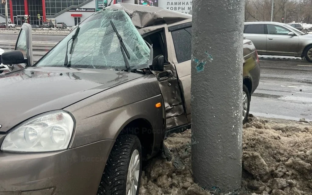 В ГАИ раскрыли обстоятельства аварии в Фокинском районе Брянска с 2 пострадавшими