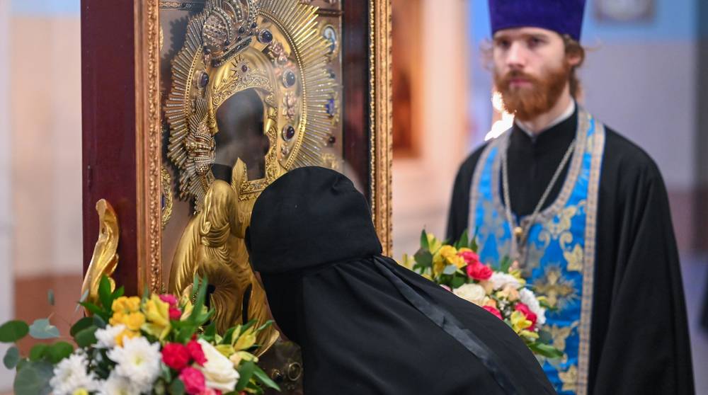 В Брянск доставлен святой образ чудотворной Феодоровской иконы Божией Матери