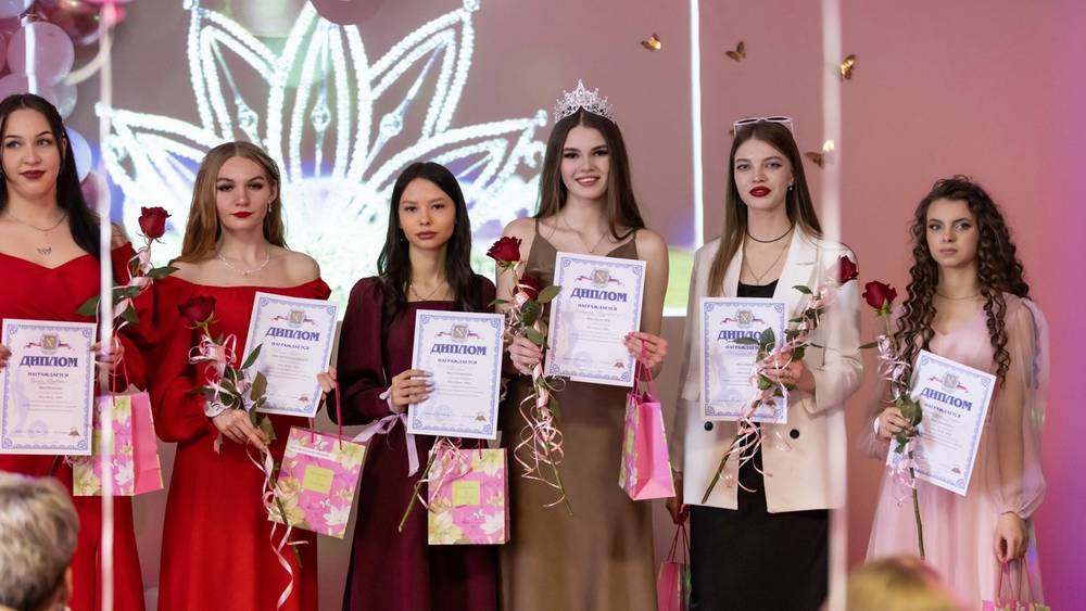 В Новозыбкове в конкурсе красоты выбрали «Мисс Весну – 2024»