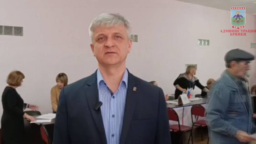 Брянские строители проголосовали в подшефной Брянке ЛНР