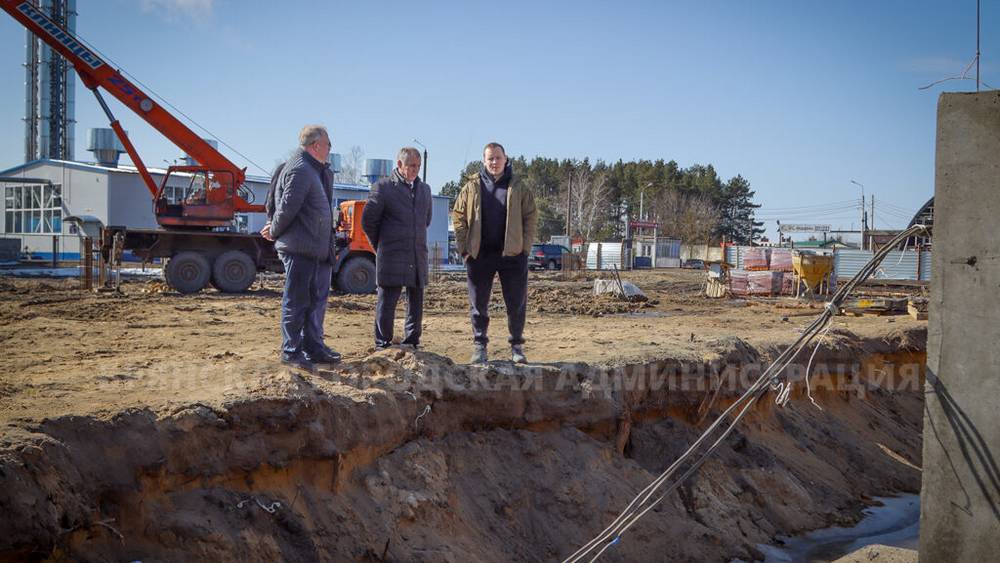 В Брянске завершили земляные работы на стройке Дворца зимних видов спорта