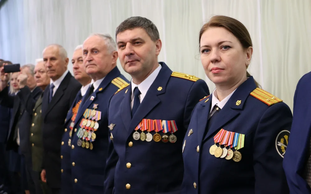 В Брянске сотрудники уголовно-исполнительной системы отметили юбилей службы