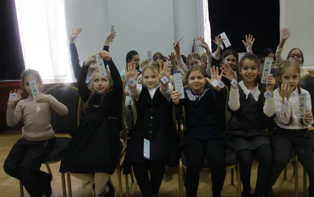 «Брянскэнерго» познакомил учеников школы с правилами электробезопасности