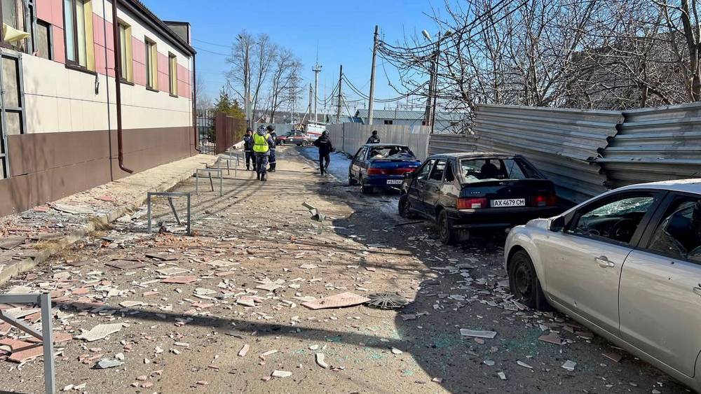 Террористы нанесли удар по зданию администрации Белгорода